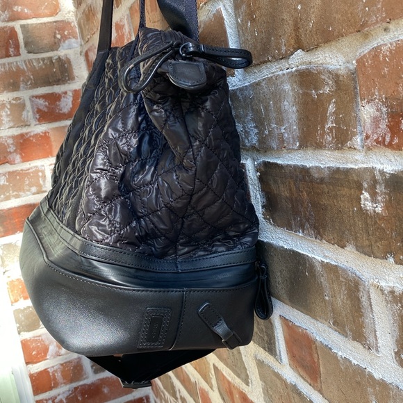 EUC Caraa Sport Tote- Black Quilted Nylon - Picture 8 of 16